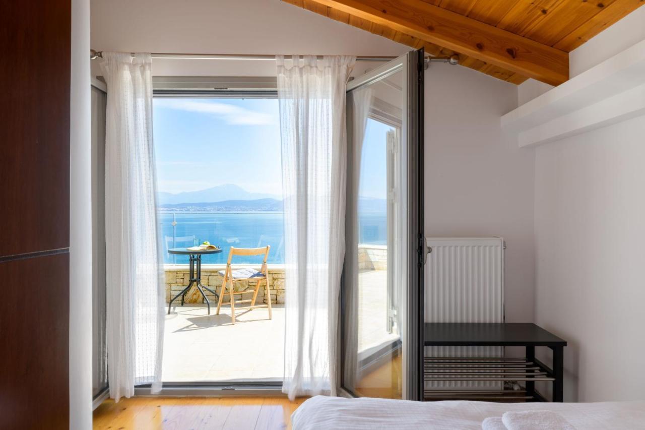 Crystal Beach Villa Chalkís Exterior foto