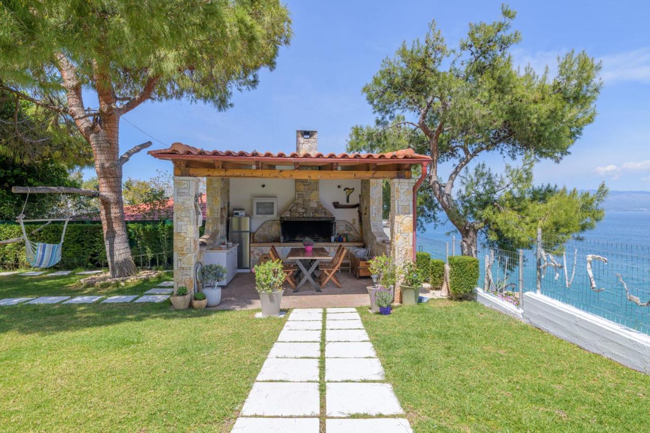 Crystal Beach Villa Chalkís Exterior foto