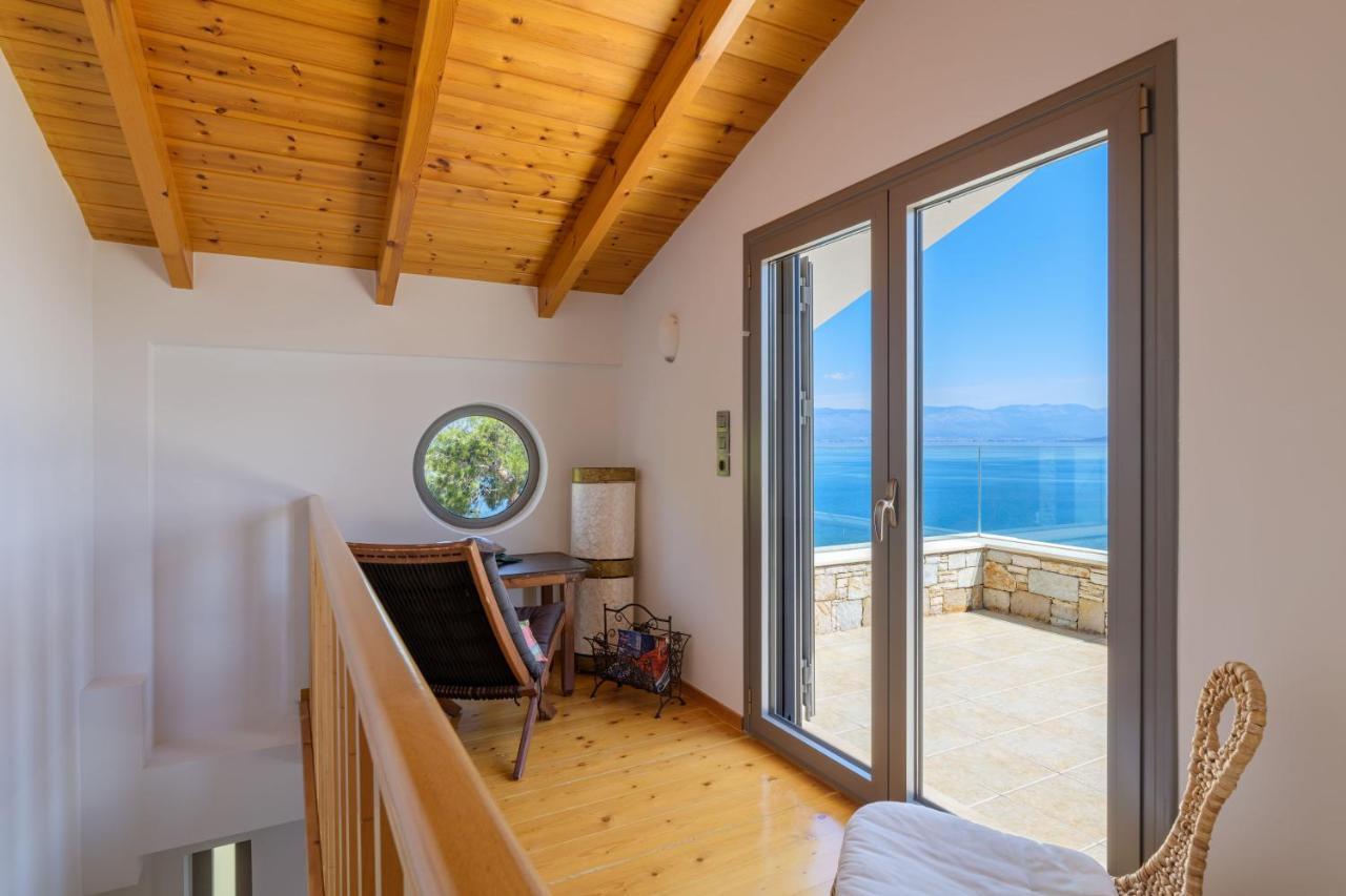Crystal Beach Villa Chalkís Exterior foto